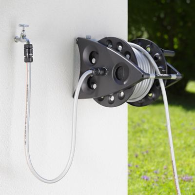 Dévidoir portable Claber Kiros équipé avec tuyau d'arrosage 20m + kit