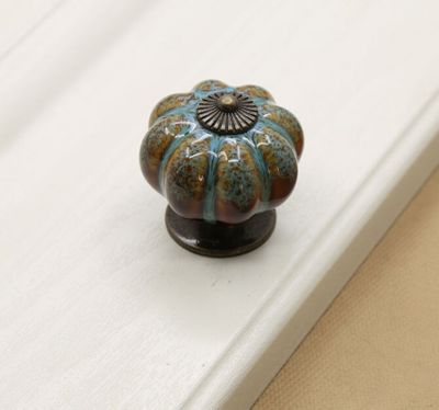 Bouton De Meuble En Céramique Blanche Et Porcelaine - 40 Mm - Style Maison De Campagne Shabby Chic - Citrouille Argentée