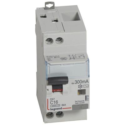 Disjoncteur différentiel DX3 4500 arrivée haute et départ bas à vis U+N ...