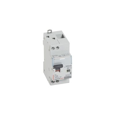 Disjoncteur différentiel DX3 4500 arrivée haute et départ bas à vis U+N 230V  - 32A typeAC 300mA - c