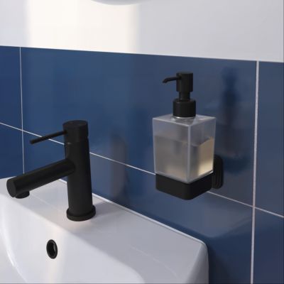 Distributeur de savon mural acier inoxydable noir Teesta GoodHome