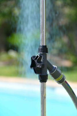 Douche de jardin hydraulique sur trépied Techno