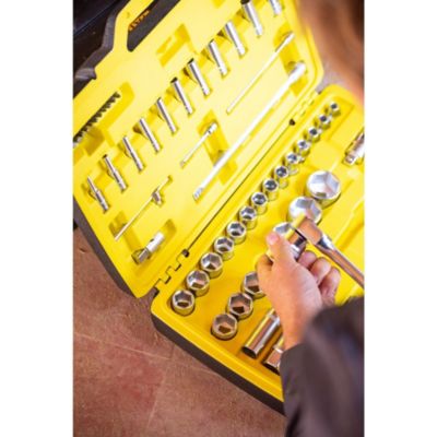 Douilles 1/2" Stanley en coffret de 26 pièces