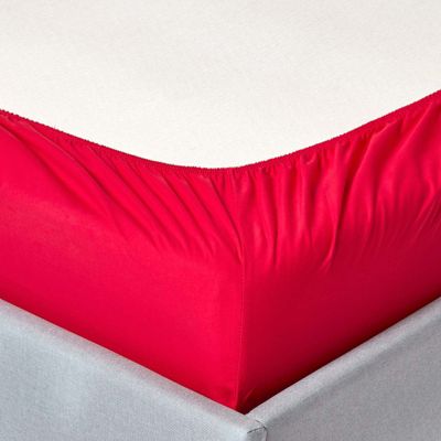 Drap-housse rouge 100% coton égyptien 200 fils 140 x 200 cm - HOMESCAPES