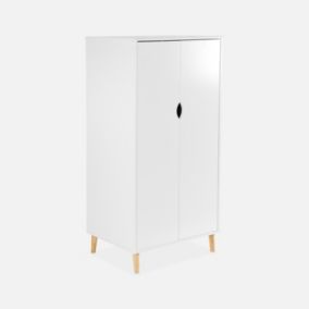 Dressing blanc penderie enfant armoire. pieds en pin
