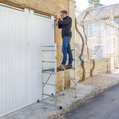 Echafaudage d'escalier en aluminium Hailo Hobby 3 hauteur de travail max 2m90