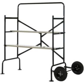 Echafaudage roulant avec garde-corps pliable et ajustable