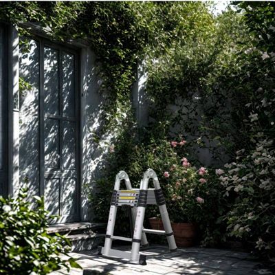 Echelle/escabeau télescopique double - Aluminium 2x6 marches H 3,8M (1,9+1,9)