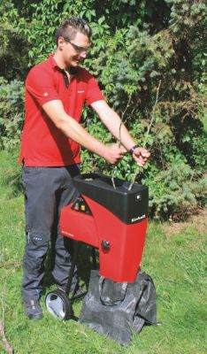 Einhell Broyeur de végétaux électrique GC-RS 2540