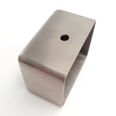 Embout de rampe d'escalier carré FORTIA acier inoxydable