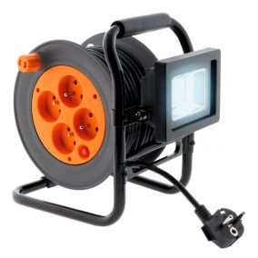 Enrouleur 4 prises + projecteur LED 15m Zenitech
