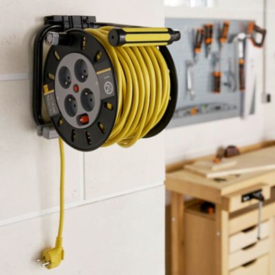 Enrouleur de bricolage Diall HO5VVF 3G1.5mm², 50m