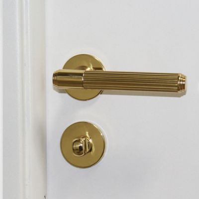 Ensemble poignée de porte sur rosace droit à visser couronne Chrisligne poli verni doré Ø50mm