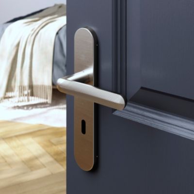 Ensemble poignée sur plaque rond serrure GoodHome Garlan effet nickel satin gris L.125mm x l.42mm entraxe 165-195mm