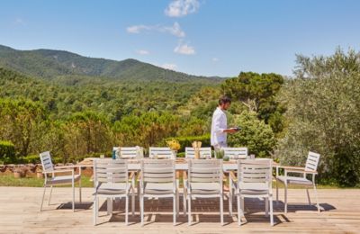 Ensemble table de jardin 300-200x100 cm et 8 chaises aluminium blanc - Osaka