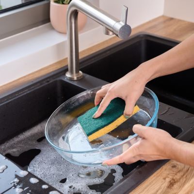 Éponge à récurer vendue par 10 multi-usages L.13 x l.8,4 x ep.2,4 cm