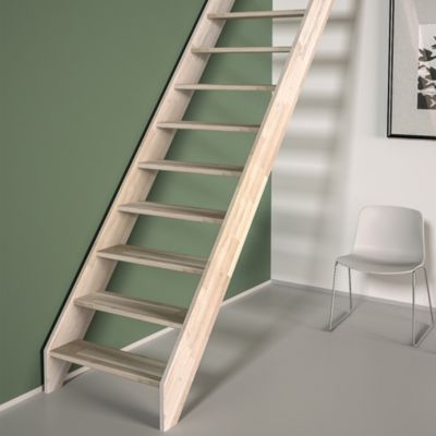 Escalier droit Sogem chêne coloris naturel 13 marches sans contremarches Ardennes