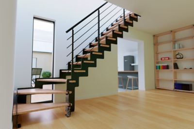Escalier quart tournant Wizz noir/frêne verni Alumin’home