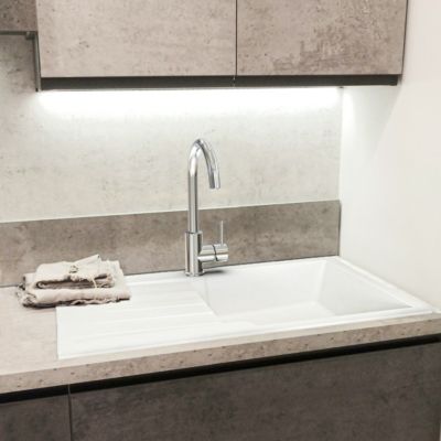 Evier 1 grande cuve 1 égouttoir en résine blanc Essebagno Sierra