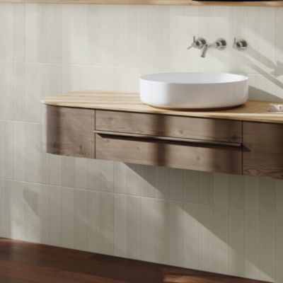 Faïence murale décor relief linéaire blanc cassé mat L.30 x l.7 cm, Minerra