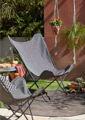 Fauteuil bas de jardin Blooma Mataso acier gris