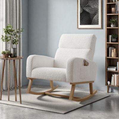 Fauteuil à bascule en tissu teddy blanc avec poches latérales, assise large et patins antidérapants silencieux