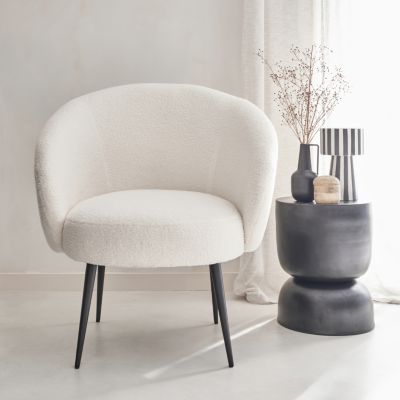 Fauteuil cosy rond en bouclette crème. Hima. L 74 x P 72 x H 80.5cm