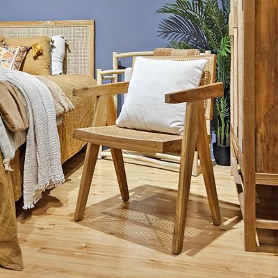 Fauteuil lounge en bois massif avec cannage en rotin - BRUNO