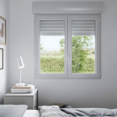 Fenêtre PVC 2 vantaux oscillo-battant + volet roulant électrique GoodHome blanc - l.120 x h.105 cm