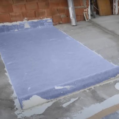 Feuille d'étanchéité Cumifelt pour terrasses (20mx1m) - Empêche les fuites d'eau sur les toitures, balcons couverts...