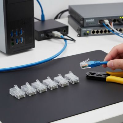 Fiche à sertir RJ45 type mâle Erard vendue par 5 pièces