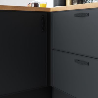 Fileur d'angle GoodHome Pasilla Noir H. 71.5 cm x l. 59 mm x Ep. 5 mm