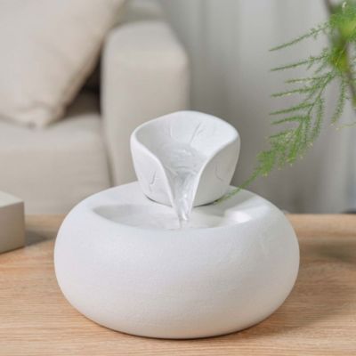 Fontaine design épurée en céramique Toby