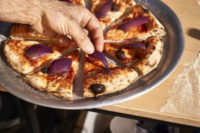 Four à bois spécial pizza Ephrem L'Essentiel