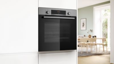 Four multifonctions nettoyage pyrolyse EcoClean Bosch HBA534BS3F 71L noir
