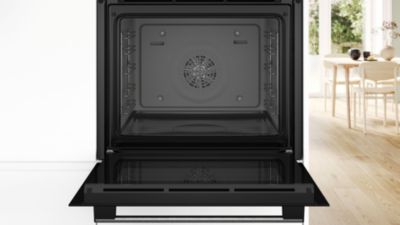 Four multifonctions nettoyage pyrolyse EcoClean Bosch HBA553BR3F 71L noir