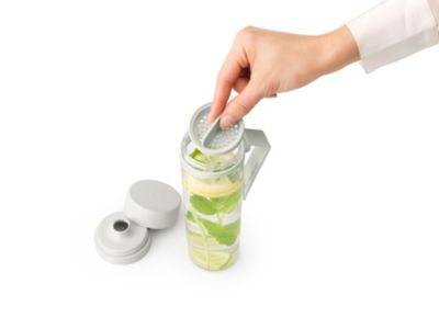 Gourde avec filtre Brabantia Make & Take vert clair 0,5 L