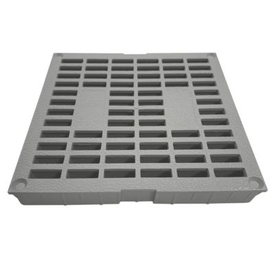 Grille légère pour regard gris 300 x 300 Fitt