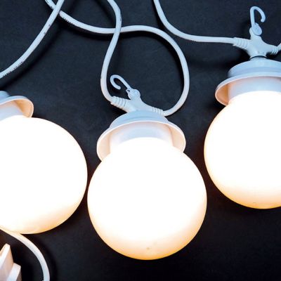 Guirlande lumineuse Lumisky sur secteur 4 globes 25W Castorama