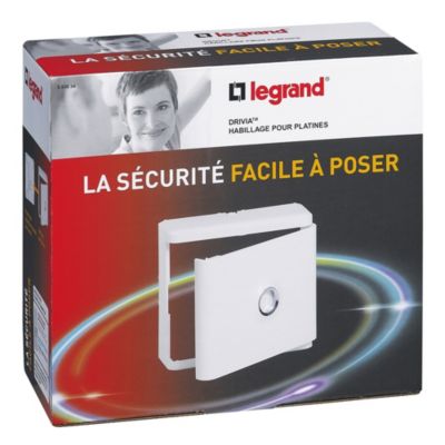 Habillage + porte pour platine de branchement Legrand DRIVIA