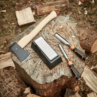 Hache Magnusson 900g acier carbone et bois 50 cm