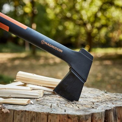 Hachette 600g avec manche composite Magnusson