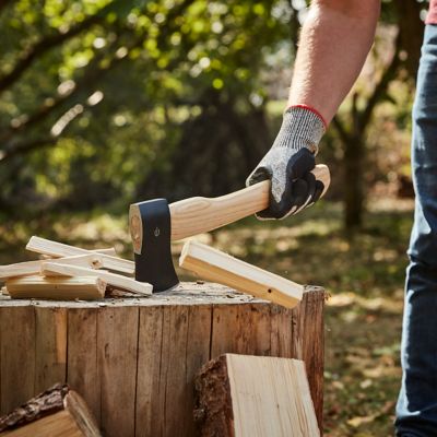 Hachette avec manche en bois Magnusson