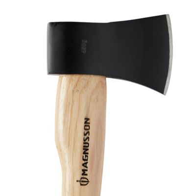 Hachette avec manche en bois Magnusson
