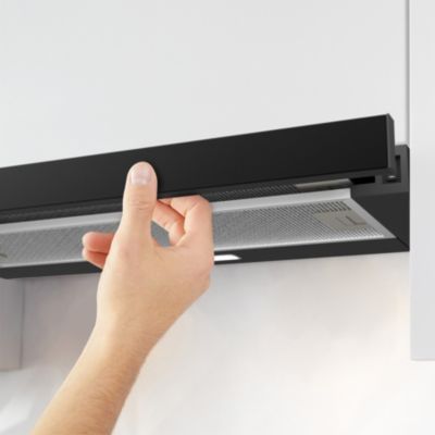 Hotte tiroir encastrable 60cm 391m3/h 2 vitesses téléscopique évacuation ou recyclage noir Ciarra CD6906DB