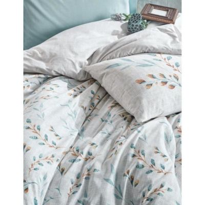 Housse de couette de qualité pour un confort optimal. Dimensions : 240x220 cm. Composition : 100 % coton ranforce. Coloris :