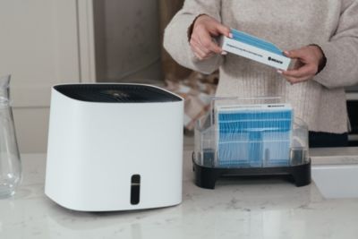 Humidificateur évaporatif Meaco Armin 300 ml air pur silencieux efficace avec technologie Silvertex et modes intelligents