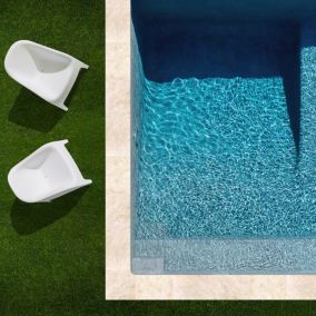 KIT COMPLET - Margelles pour piscine 10x5m en Travertin Beige Light (inclus colle, joint, hydrofuge ...) - RO'MA Nature