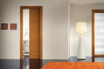 Kit de finition en pin pour porte en bois à galandage