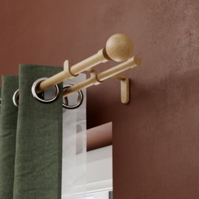 Tringle à Rideaux Extensible Grain De Bois 76-135 Cm - Barre Métallique 19 Mm Avec Embouts Blancs Élégants